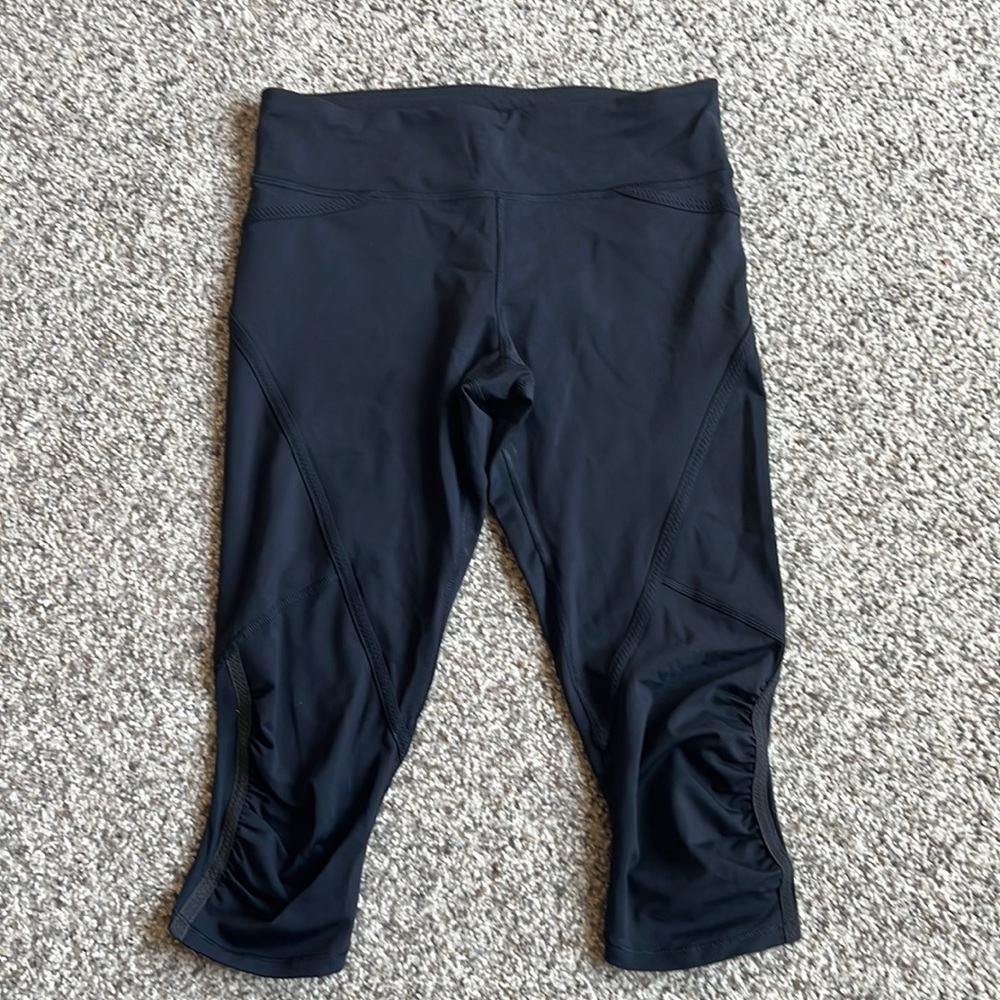 Capri short lululemon leggings